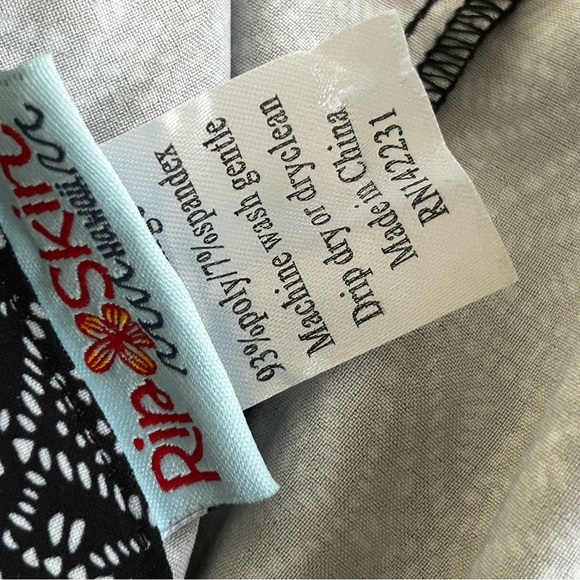 RIP SKIRT XXL Wrap Swim Cover Beach Geometric Black Pearl Batik Adjustable - Picture 13 of 14